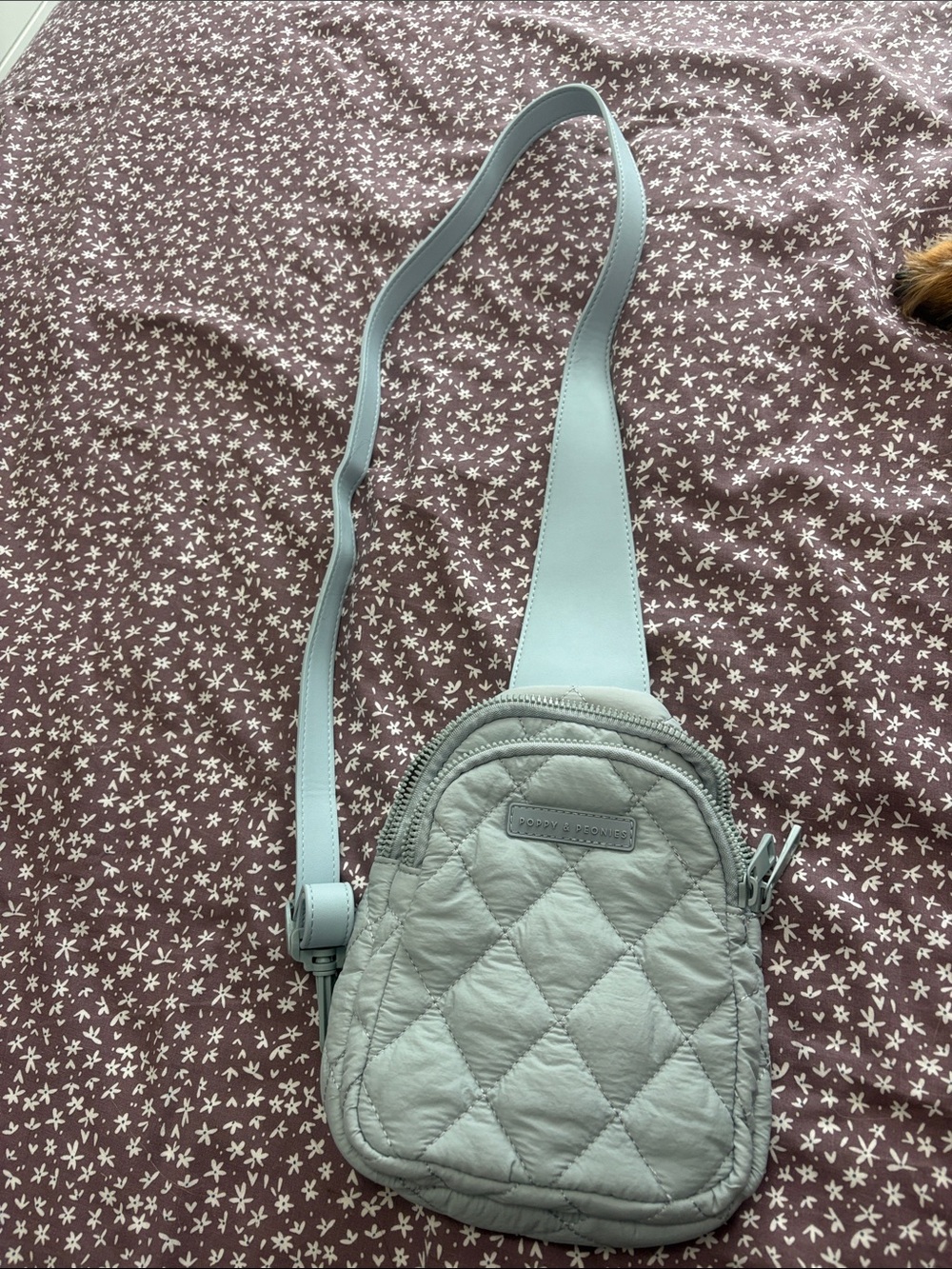 Quilted Crossbody Bag in Light Gray - Women